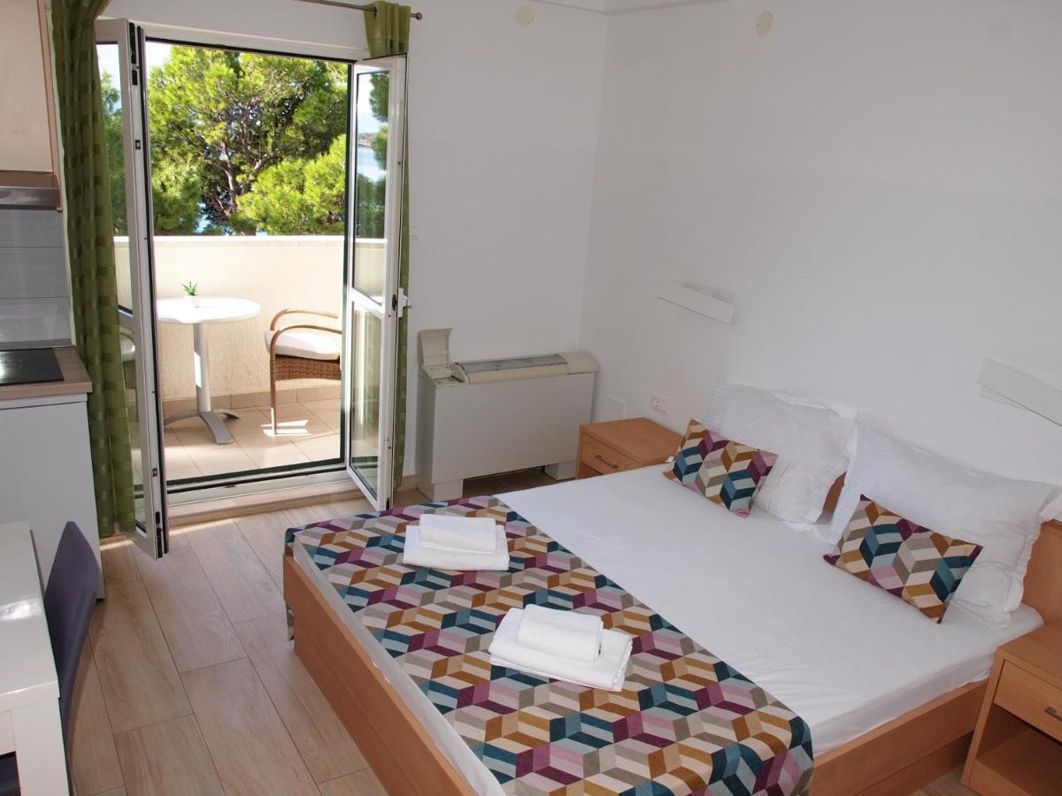 Apartments Beach Makarska Exterior photo