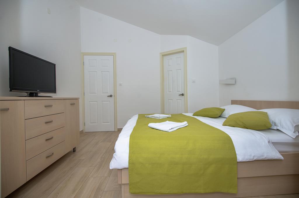 Apartments Beach Makarska Room photo